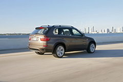 2010款 X5 4.4T M运动套件 5座