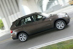 2010款 X5 4.4T M运动套件 5座