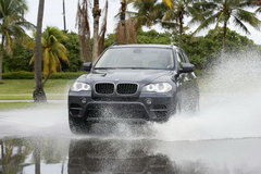2010款 X5 4.4T M运动套件 5座