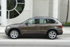 2010款 X5 4.4T M运动套件 5座