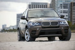 2010款 X5 4.4T M运动套件 5座