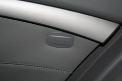 2007款 730Li 3.0L 减配版