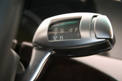 2007款 730Li 3.0L 减配版