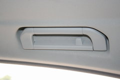 2007款 730Li 3.0L 减配版