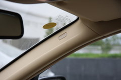 2007款 730Li 3.0L 减配版