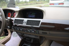 2007款 730Li 3.0L 减配版