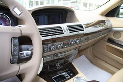2007款 730Li 3.0L 减配版