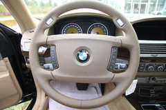 2007款 730Li 3.0L 减配版