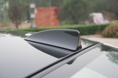 2007款 730Li 3.0L 减配版