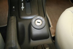 2006款 Vector 2.3T 自动 