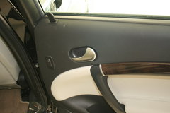 2006款 Vector 2.3T 自动 