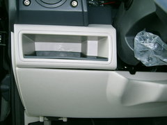 2009款 4.7 自动 7座