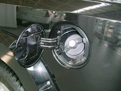 2009款 4.7 自动 7座