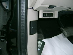 2009款 4.7 自动 7座