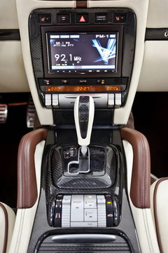 2009款 Cayenne 4.8L S Transsyberia