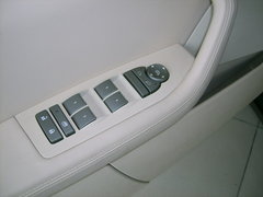 2007款 2.8L 自动 舒适版
