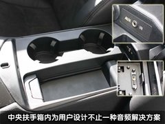 2010款 3.0T sDrive35i豪华型