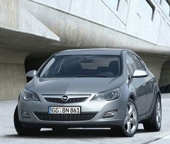 2010款 1.8L 自动 GTC全景风挡版