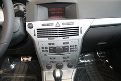 2007款 1.8L 自动 五门 豪华型
