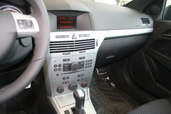 2007款 1.8L 自动 五门 豪华型