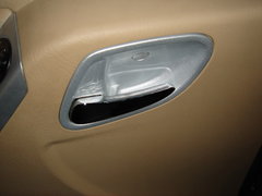 2007款 2.0L 手动 标准型