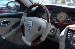 2008款 1.8T 手動 精英型