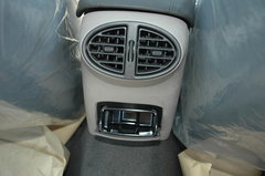 2008款 1.8T 手動 精英型