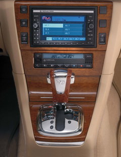 2007款 2.0L 自动 标准型