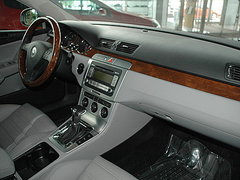 2007款 3.2L 自动 尊贵型