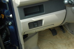 2009款 1.4 自动 豪华型 两驱