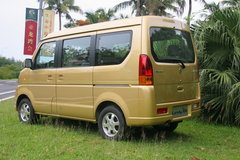 2009款 1.4 自动 豪华型 两驱