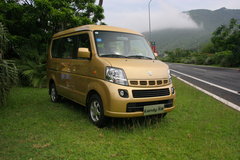 2009款 1.4 自动 豪华型 两驱