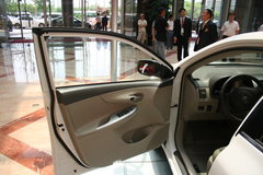 2009款 1.8L AT GLX-i 特别纪念版