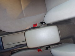 2009款 1.6L 自动 豪华版