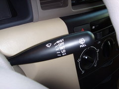 2009款 1.6L 自动 豪华版