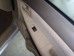 2009款 1.6L 自动 豪华版