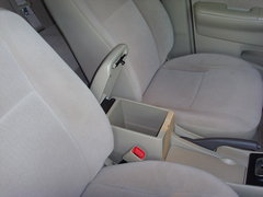 2009款 1.6L 自动 豪华版