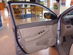 2009款 1.6L 自动 豪华版