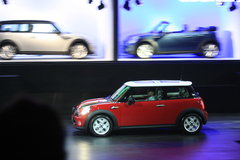2007款 COOPER 1.6 AT FUN