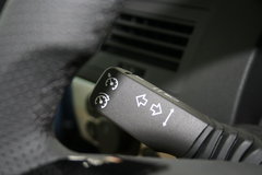 2007款 1.8L 自动 五门 豪华型