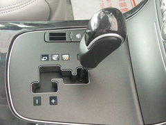 2005款 2.7L 自动 V6标配