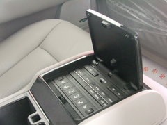 2005款 2.7L 自动 V6标配