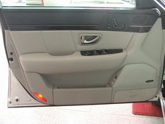 2005款 2.7L 自动 V6标配