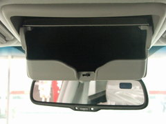 2005款 2.7L 自动 V6标配
