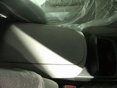 2005款 2.7L 自动 V6标配