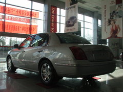 2005款 2.7L 自动 V6标配