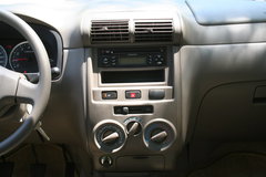 2008款 1.5L CL 手动 5座