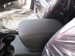 2005款 2.0L 自动 7座