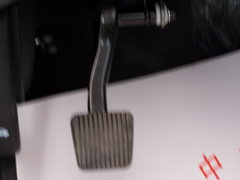 2005款 2.0L 自动 7座