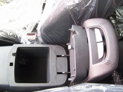 2005款 2.0L 自动 7座